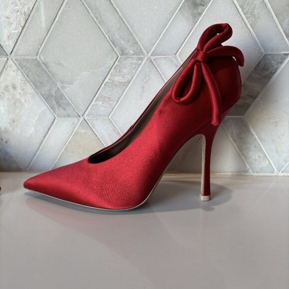 Valentino Garavani 39 9 Red Satin Heel Bow Open Heel Pointed Toe Pump Nite-Out - Picture 7 of 11